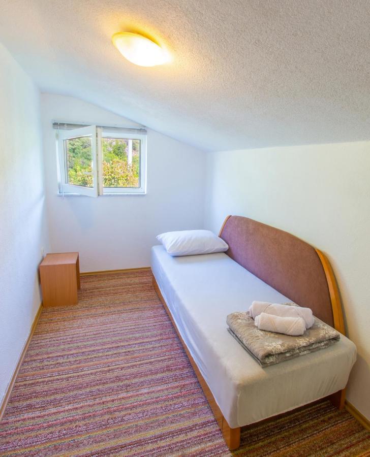 Holiday Home Narona โมสตาร์ ภายนอก รูปภาพ