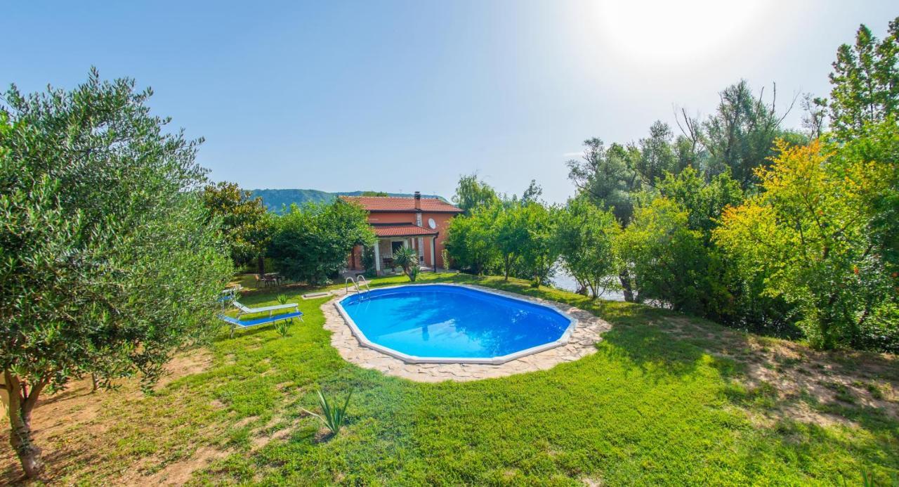 Holiday Home Narona โมสตาร์ ภายนอก รูปภาพ