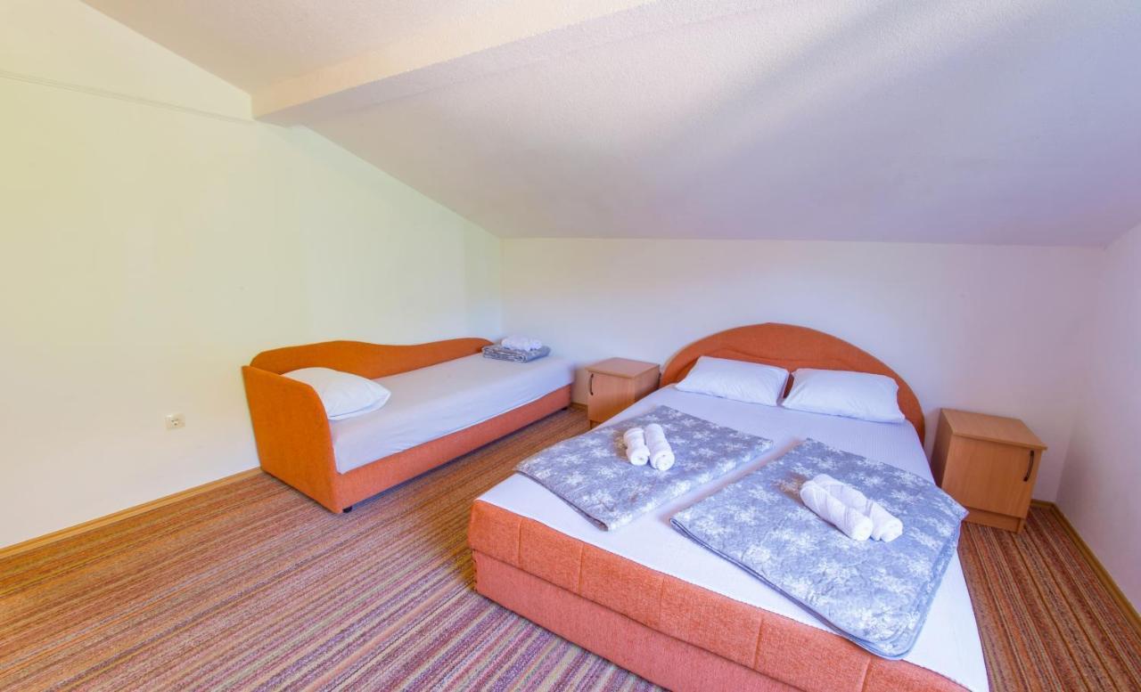 Holiday Home Narona โมสตาร์ ภายนอก รูปภาพ