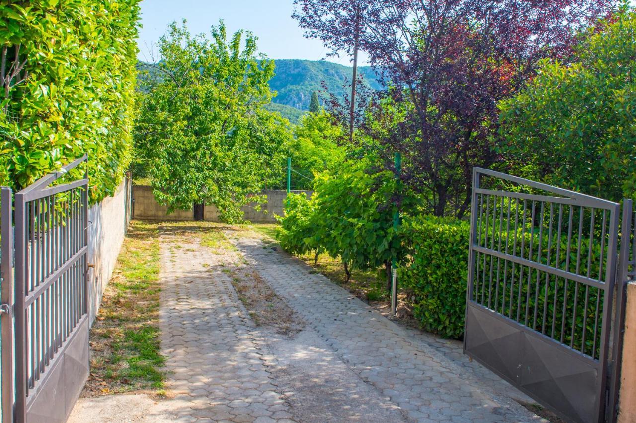 Holiday Home Narona โมสตาร์ ภายนอก รูปภาพ