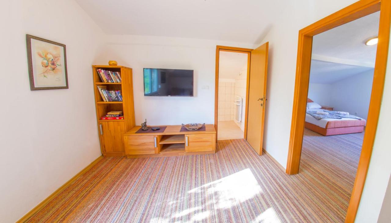 Holiday Home Narona โมสตาร์ ภายนอก รูปภาพ
